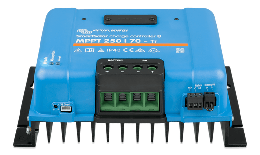 Victron SmartSolar MPPT 250/70-Tr solar charge controller, front